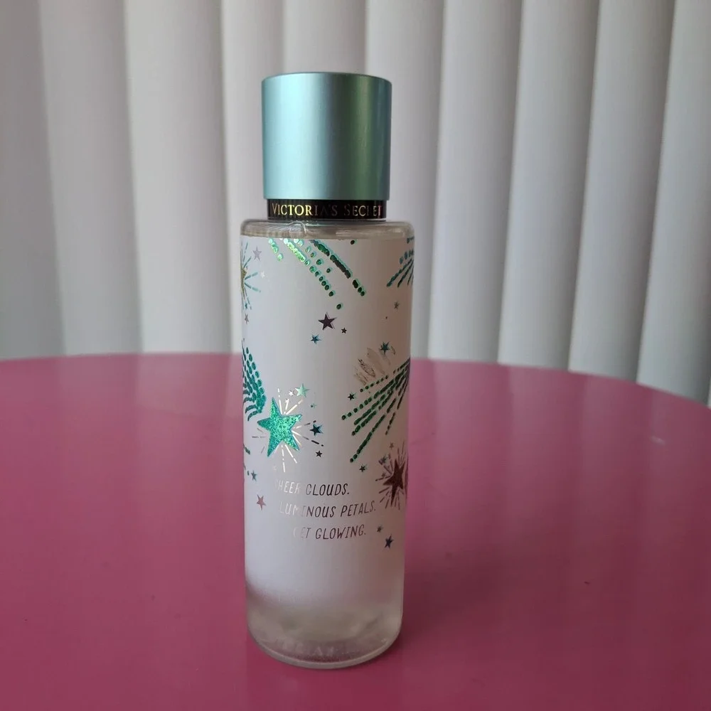 Victoria's Secret Magic Shine Fragrance Mist 8.4 oz limited edition